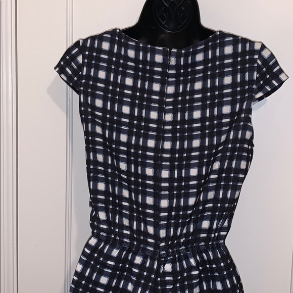 ally-NWOT- Romper- size 4 - Picture 5 of 8